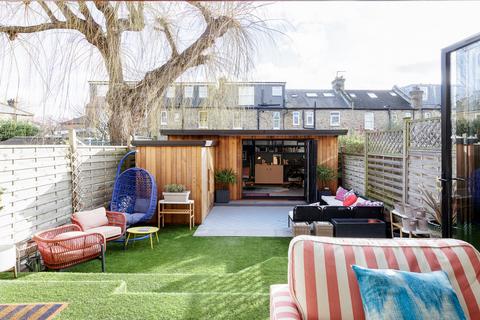 34 Chalcroft Road, London, SE13 5RF