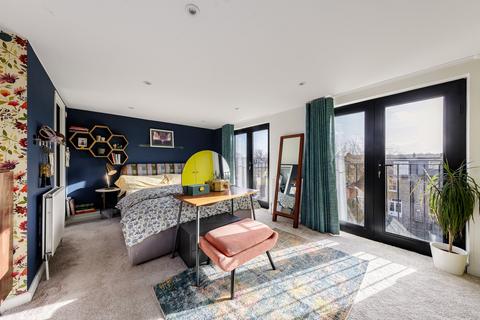 34 Chalcroft Road, London, SE13 5RF