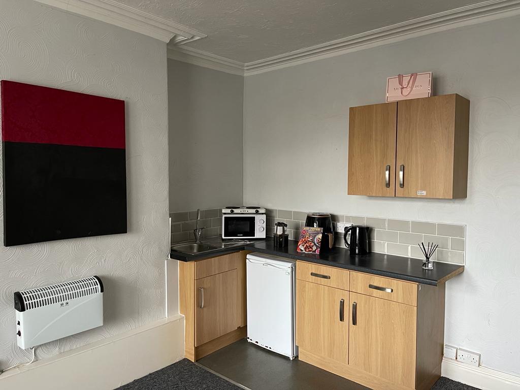 House in Leeds - View 4