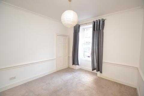 2 bedroom flat to rent, Rose Street, Edinburgh, EH2