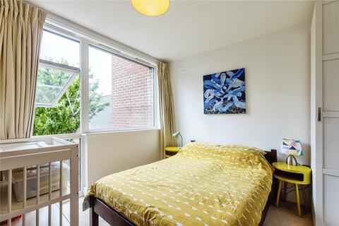 1 bedroom apartment for sale, Underwood Road, London, E1