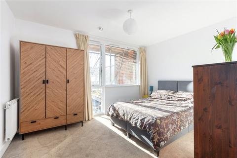 1 bedroom apartment for sale, Underwood Road, London, E1