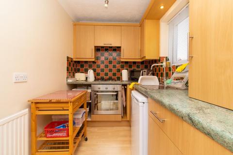 1 bedroom flat for sale, Wrotham Road, Surrey House, CT10