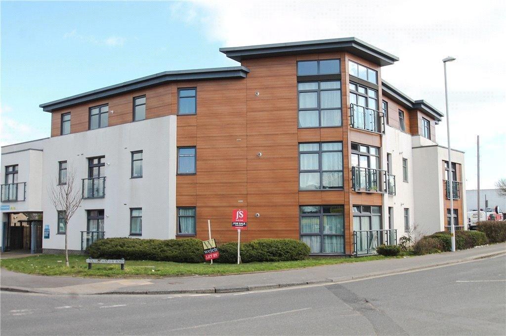 Dominion Road, Worthing, BN14 8SR 2 bed flat £1,200 pcm (£277 pw)