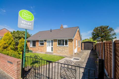 2 bedroom detached bungalow to rent - Hawthorne Close, Wakefield WF2