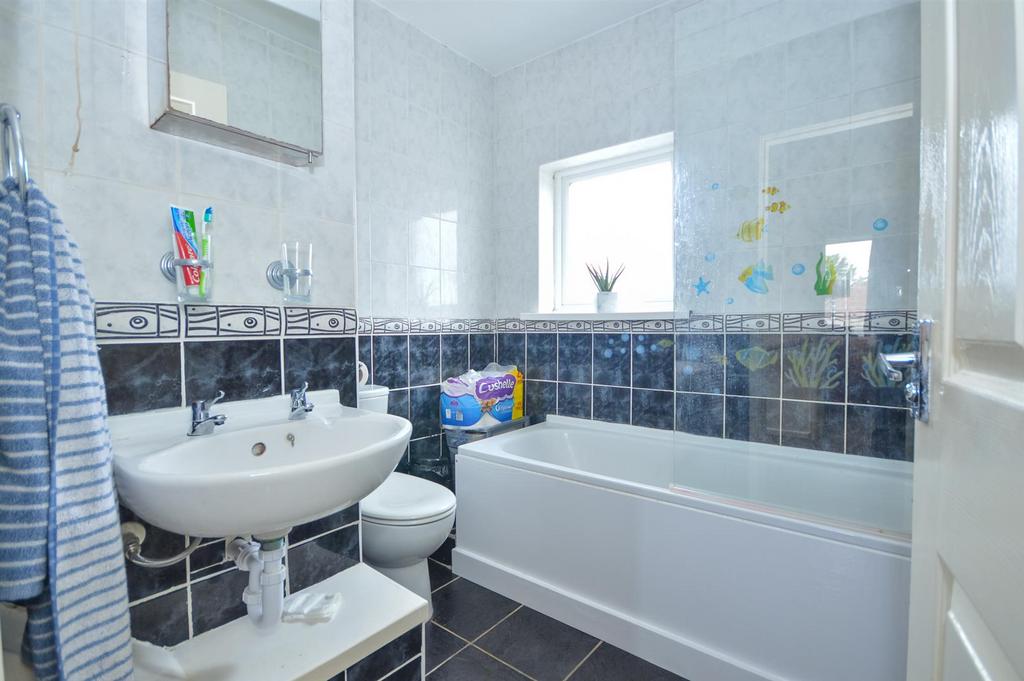 Bathroom/w.c.