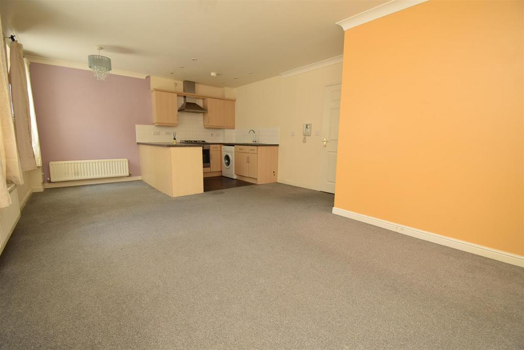 3 Maple Apt-kitchen.JPG
