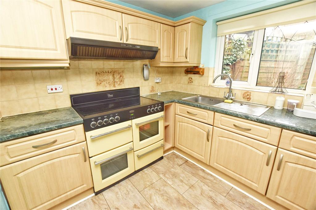 The Croft, Waterside Village, Hadfield, Glossop, Derbyshire, SK13 3 bed