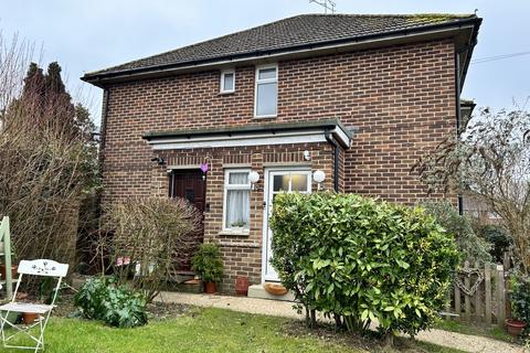 2 bedroom maisonette for sale - 32a Martins Fields, Compton, Winchester