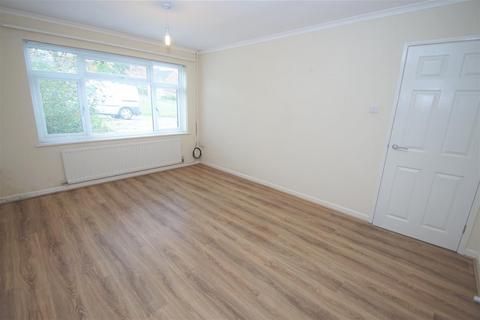 9 Anson Close, Rugby, CV22 7HX