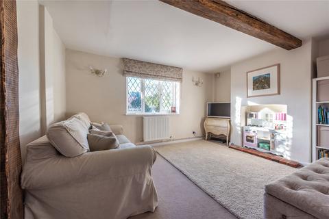3 bedroom semi-detached house for sale - Pixham Lane, Pixham, Dorking, Surrey, RH4