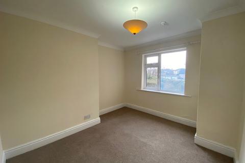 1 bedroom ground floor flat to rent, Southport PR8