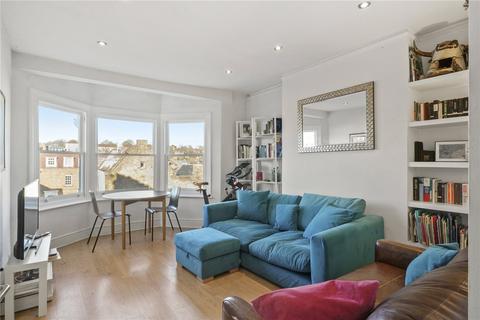 14 Stapleton Hall Road, London, N4 3QD
