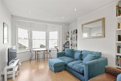 14 Stapleton Hall Road, London, N4 3QD