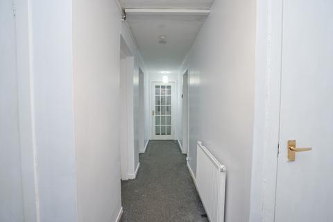 1d Drumclair Place, Airdrie, ML6 7AP