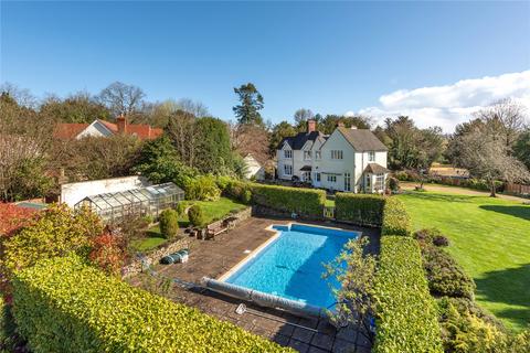 6 bedroom detached house for sale, Old Reigate Road, Betchworth, Surrey, RH3