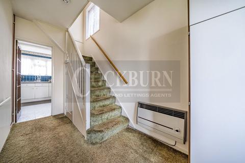 18 Bromhedge, London, SE9 3DZ