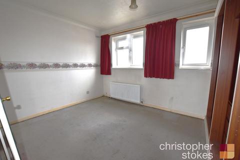 39 Foxes Drive, Waltham Cross, EN7 6HG