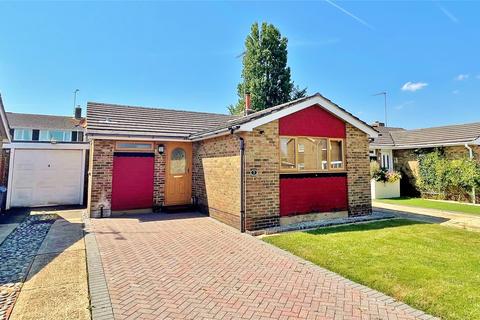 2 bedroom bungalow for sale, Kithurst Crescent, Goring-by-Sea, Worthing, West Sussex, BN12