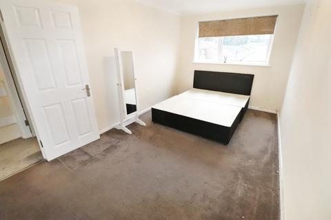 23 Regent Square, Belvedere, DA17 6EP