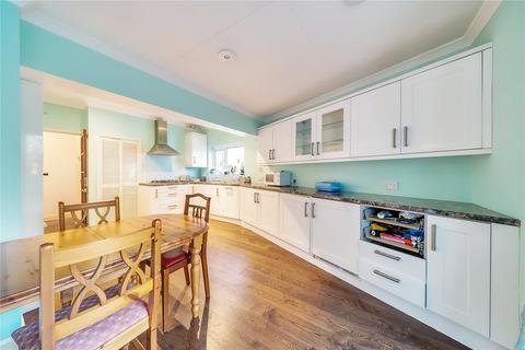 30 Vallis Way, London, W13 0DD