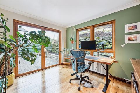 5 The Beeches, Aberfeldy, PH15 2BZ
