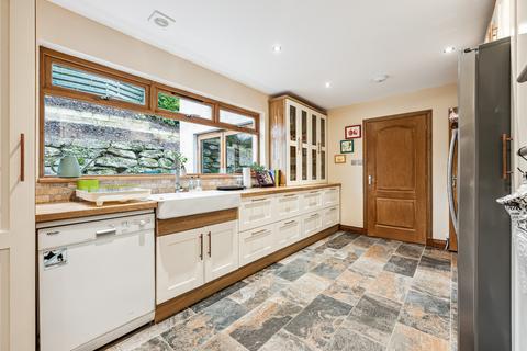 5 The Beeches, Aberfeldy, PH15 2BZ