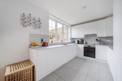 3 bedroom semi-detached house for sale, Mulberry Trees, Shepperton, TW17
