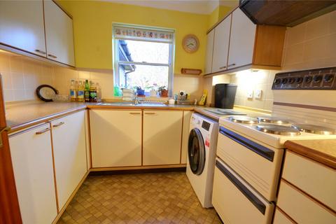 2 bedroom apartment for sale - Fairfield Road, East Grinstead, West Sussex, RH19