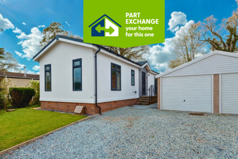undefined, Bovey Tracey, Devon, TQ13