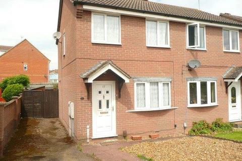 2 bedroom semi-detached house to rent, Lilley Terrace, Irthlingborough, NN9