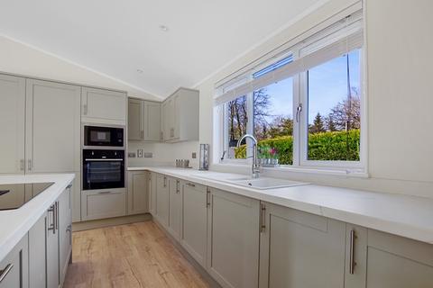 undefined, Crawley, West Sussex, RH10