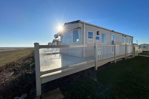 Hillside Beach Road, Kessingland, Lowestoft, NR33 7RW