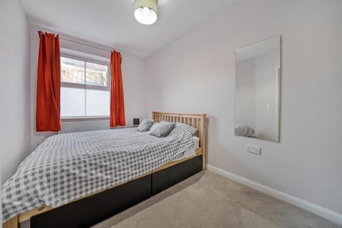 2 bedroom flat for sale - Marmont Road, Peckham