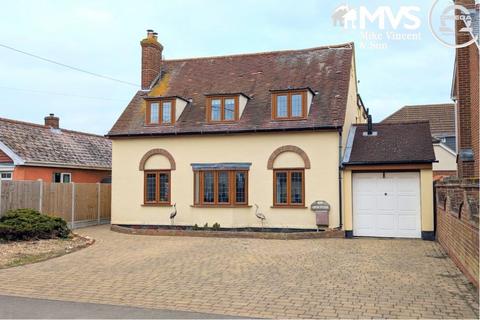 5 bedroom detached house for sale, Clacton Road, St. Osyth, Clacton-on-Sea
