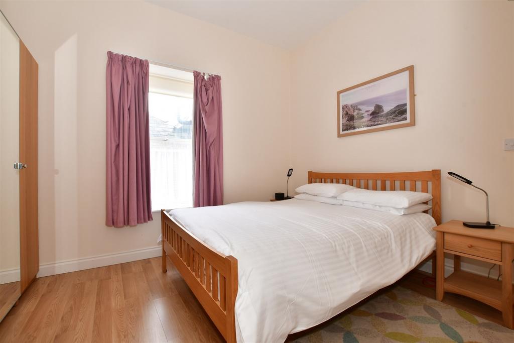 Elm Bedroom 1