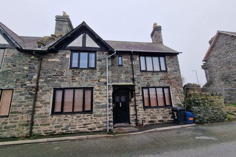 Sir Ynys Mon - 2 bedroom semi-detached house for sale