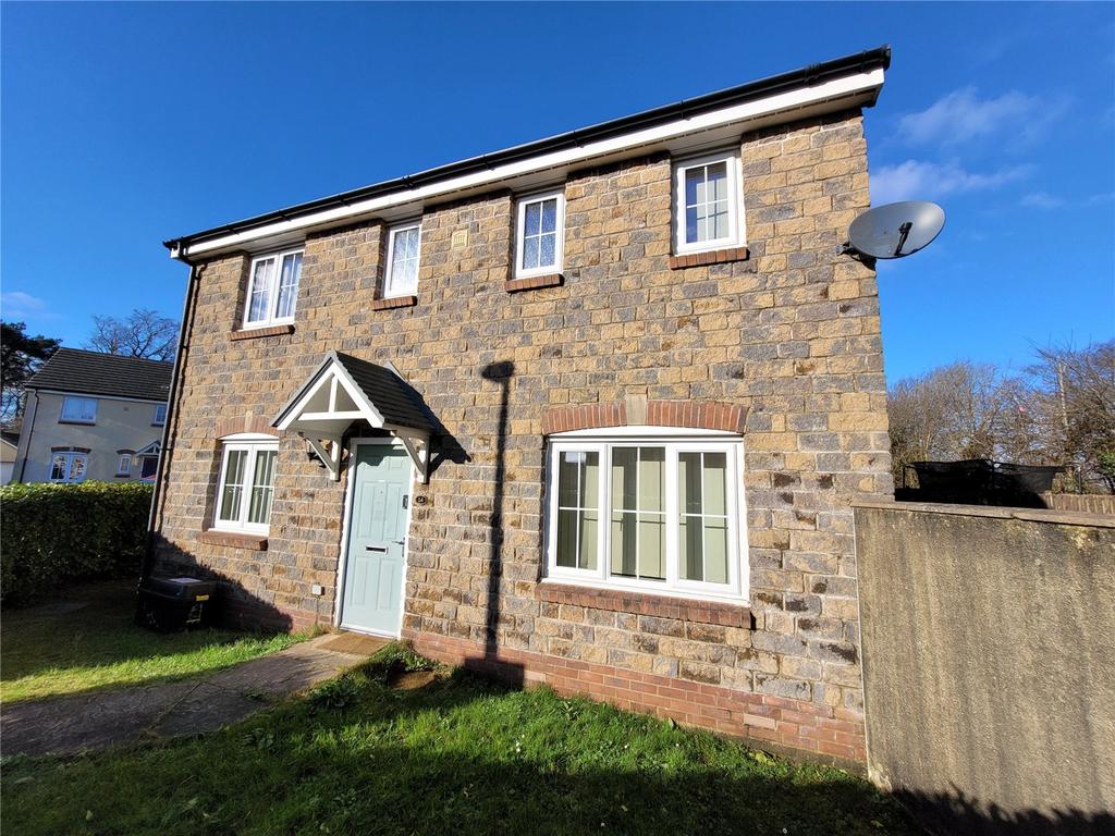 Gatehouse View, Pembroke, Pembrokeshire, SA71 3 bed detached house for sale £250,000