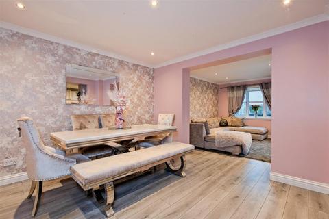 6 Ash Lane, Stonehouse, Larkhall, ML9 3RB