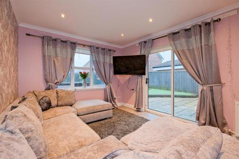 6 Ash Lane, Stonehouse, Larkhall, ML9 3RB