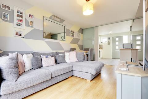65 Carter Drive, Basingstoke, RG24 9UL
