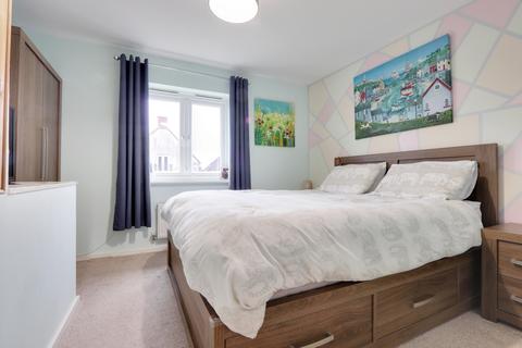 65 Carter Drive, Basingstoke, RG24 9UL