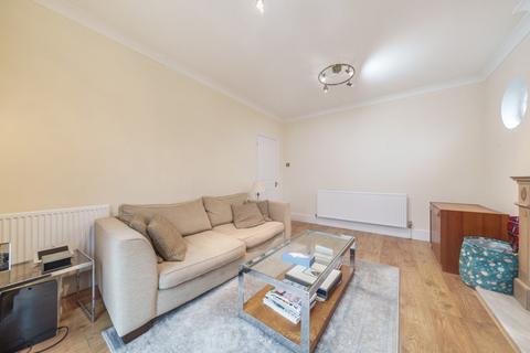 8 Brook Drive, Ruislip, HA4 8AG