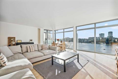 2 bedroom apartment for sale, The Montevetro Building, Battersea, SW11