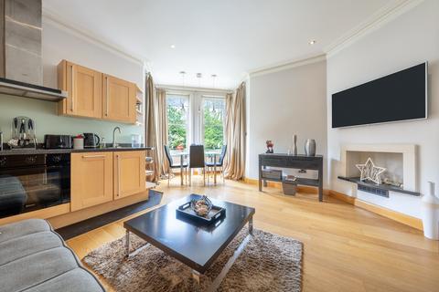 1 bedroom apartment for sale, Essendine Mansions, Essendine Road, Maida Vale, London, W9