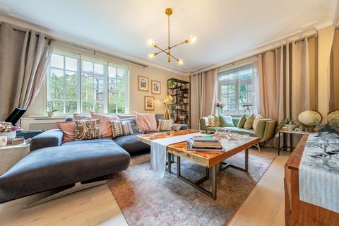 3 bedroom apartment for sale, Cropthorne Court, 20-28 Maida Vale, Maida Vale, London, W9