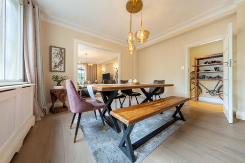 3 bedroom apartment for sale, Cropthorne Court, 20-28 Maida Vale, Maida Vale, London, W9