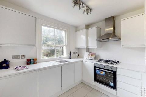 2 bedroom apartment for sale, Warwick Avenue, Maida Vale, London, W9