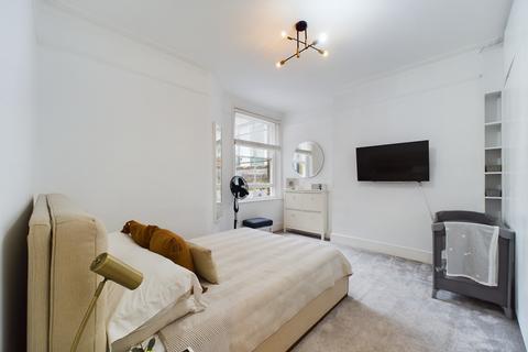 1 bedroom apartment for sale, Cleveland Mansions, Widley Road, Maida Vale, London, W9
