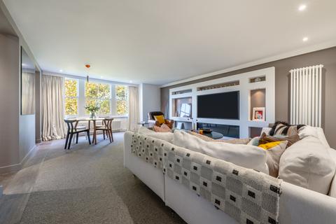 21b Randolph Crescent, London, W9 1DP